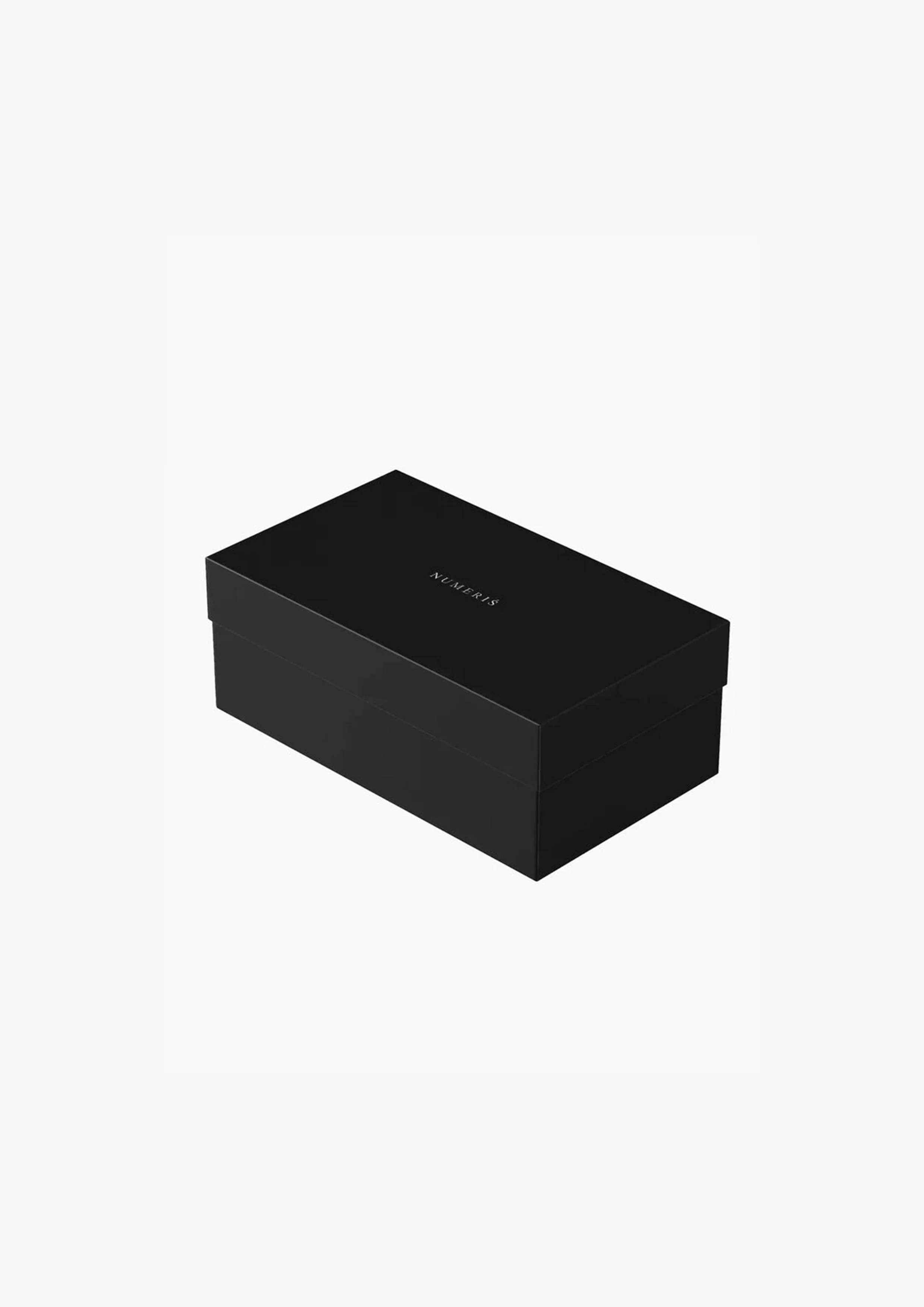 Eclipse - Monochrome - Image 6